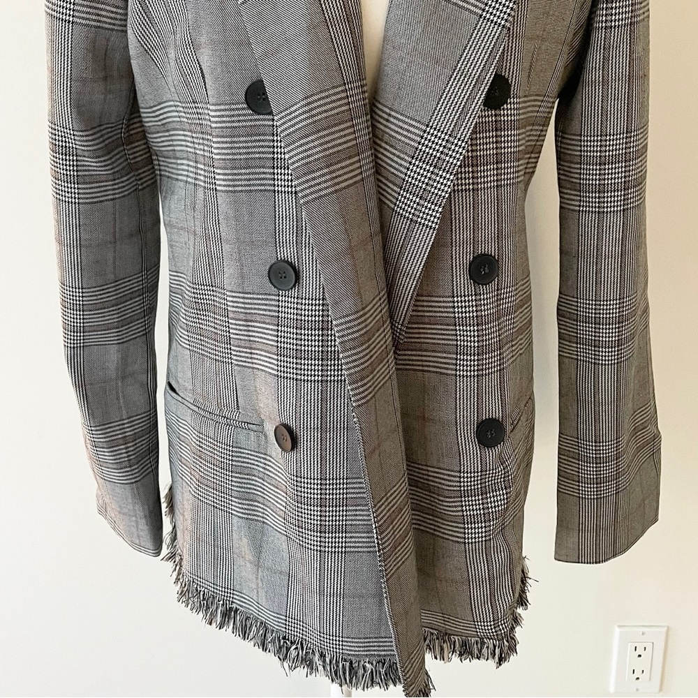 Romeo & Juliet Couture | Black/White/Red Plaid Open Front Fringed Blazer *NWT* - Picture 5 of 15